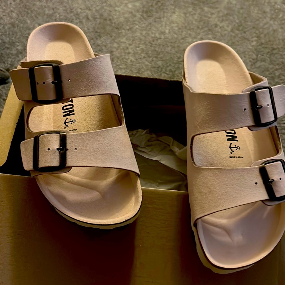 Women Bayton sandals soft pink six 5 1/2